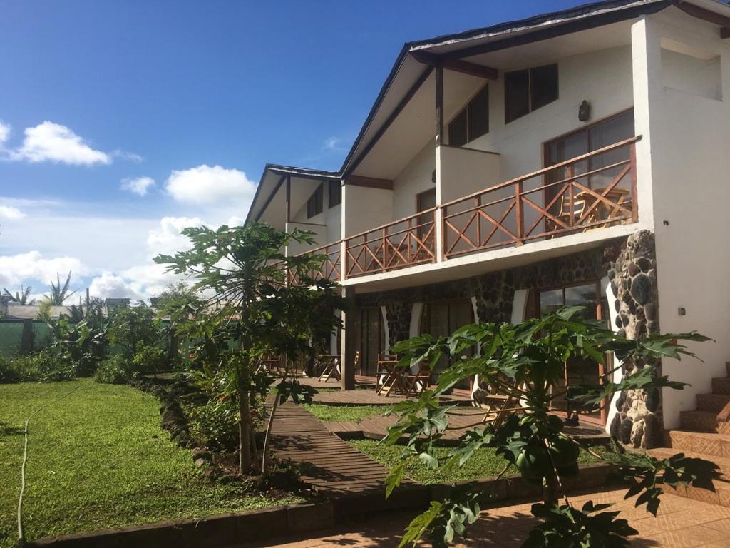 Hotel Ohiro Hanga Roa Esterno foto